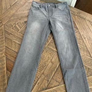 Pull-on Grey Legging Jeans by New York & Company